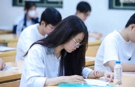 Từ năm 2026, thí sinh bắt buộc phải đạt tối thiểu 15 điểm thi tốt nghiệp THPT theo tổ hợp 3 môn mới đủ điều kiện xét tuyển đại học.