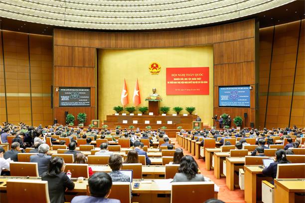 Trung ương sẽ sửa đổi, bổ sung Quy định thi hành Điều lệ Đảng trong năm 2026, chuẩn bị sửa Điều lệ Đảng và Cương lĩnh chính trị tại Đại hội XV.