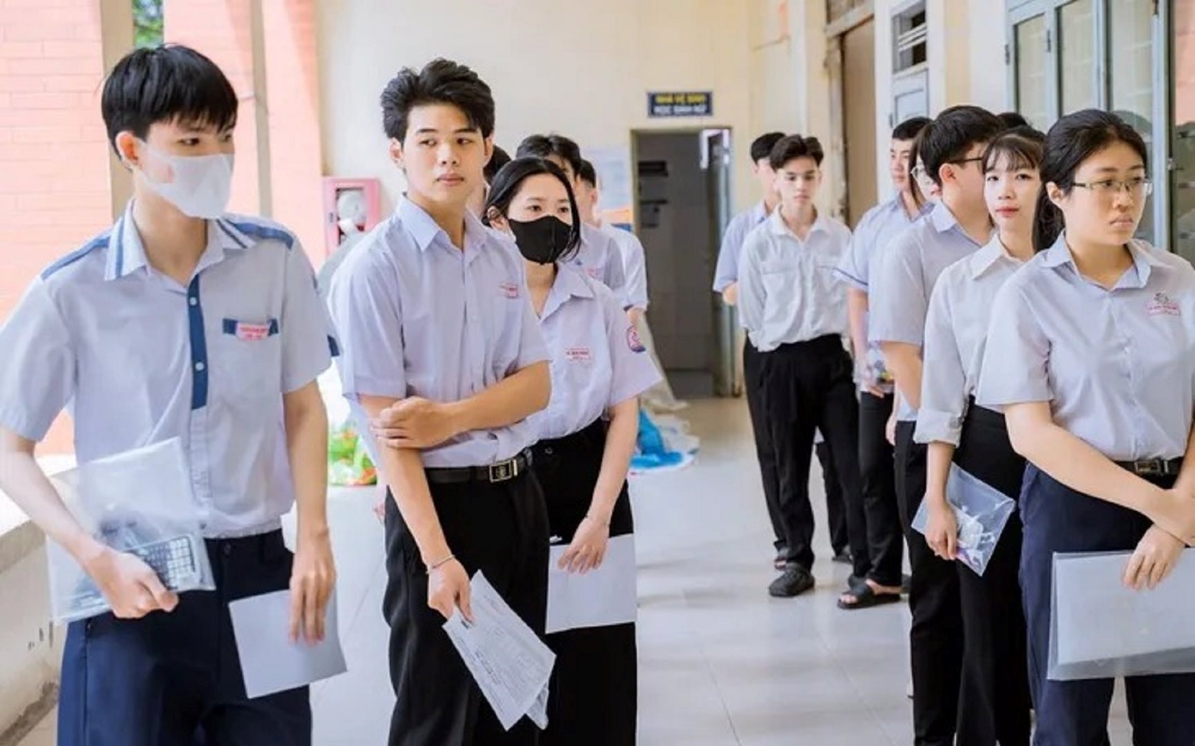 Hôm nay 11.6, hơn 1,2 triệu thí sinh tham dự kỳ thi tốt nghiệp THPT 2026.